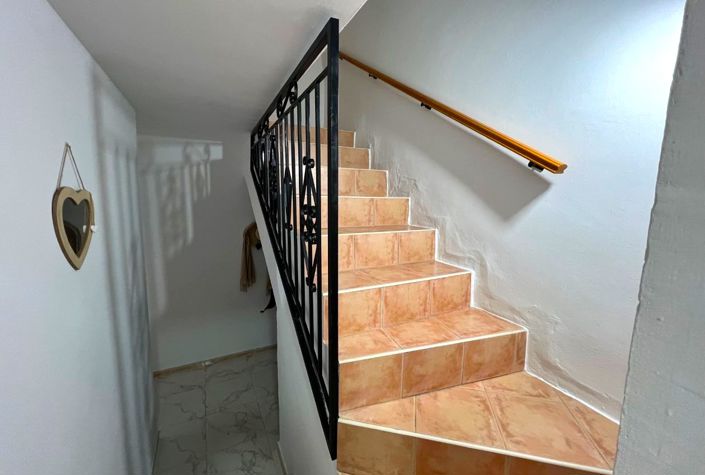 Image No.18-5 Bed Finca for sale