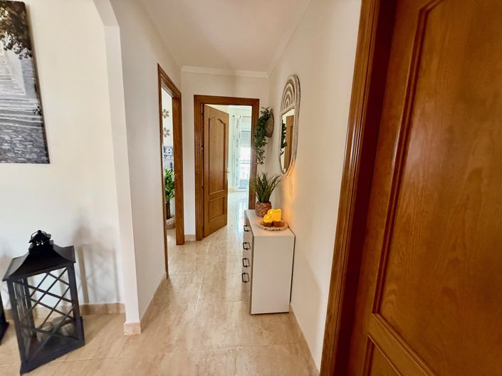 Image No.25-3 Bed Villa for sale