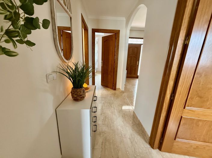 Image No.28-3 Bed Villa for sale