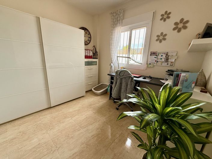 Image No.32-3 Bed Villa for sale