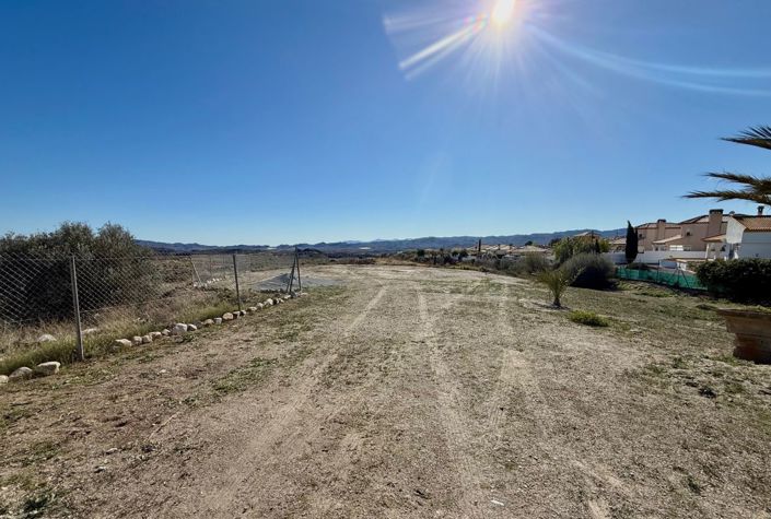 Image No.28-3 Bed Country House for sale