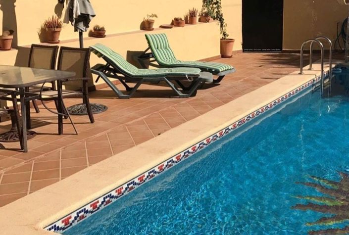 Image No.21-6 Bed Villa for sale