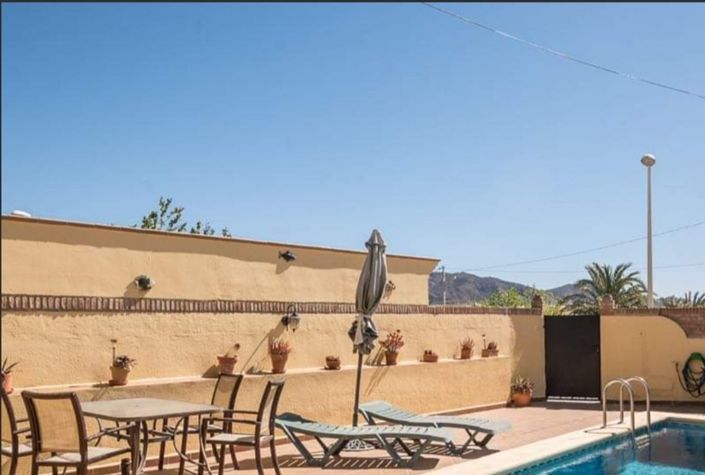 Image No.9-6 Bed Villa for sale