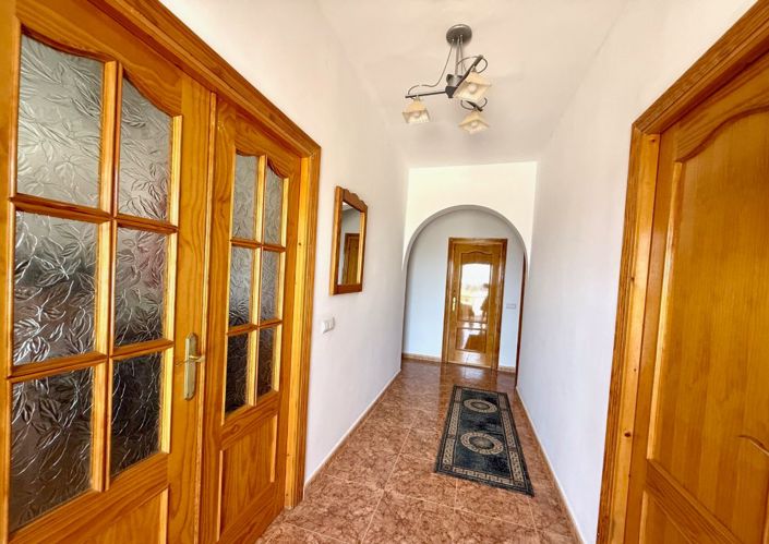 Image No.12-3 Bed Villa for sale