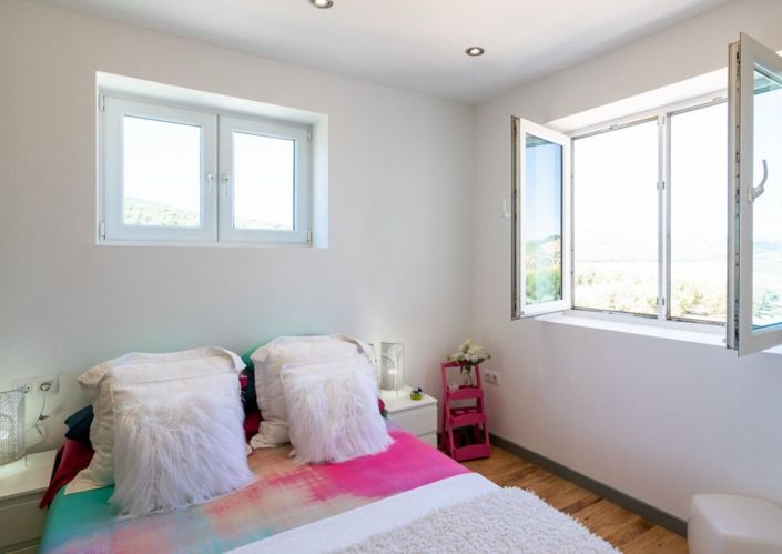 Image No.21-Villa / Détaché de 6 chambres à vendre à Iznájar