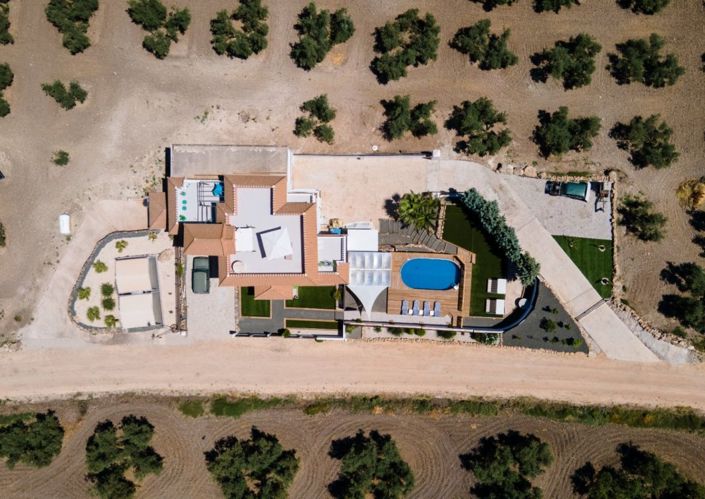 Image No.39-Villa / Détaché de 6 chambres à vendre à Iznájar