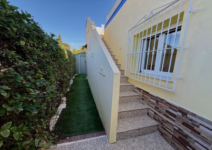 Image No.18-3 Bed Villa for sale