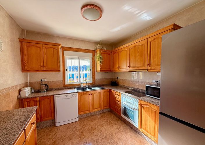 Image No.24-3 Bed Villa for sale