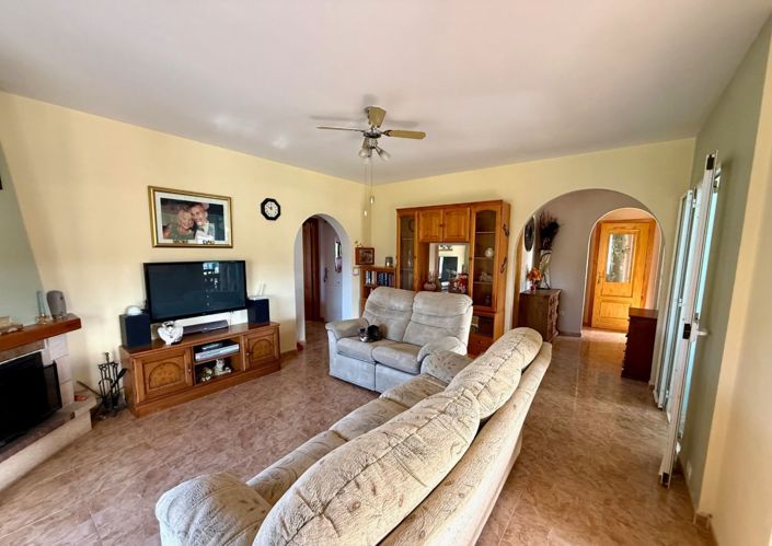 Image No.26-3 Bed Villa for sale