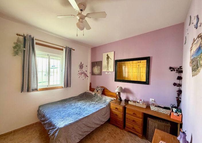 Image No.32-3 Bed Villa for sale