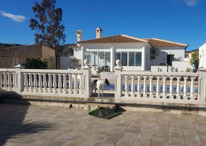 Image No.24-3 Bed Villa for sale