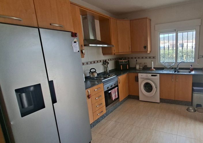 Image No.3-3 Bed Villa for sale