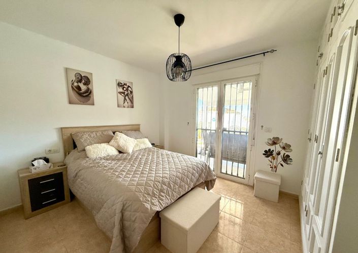 Image No.17-4 Bed Villa for sale