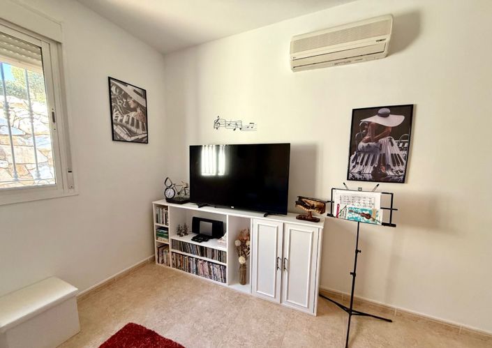 Image No.24-4 Bed Villa for sale