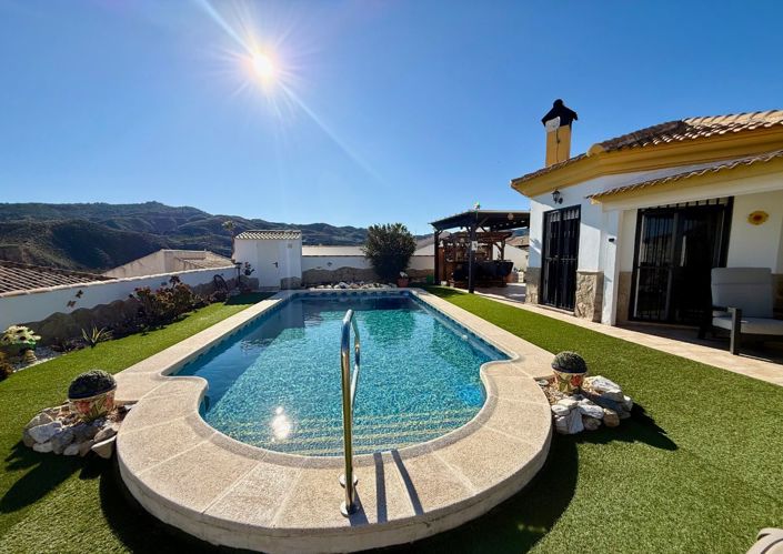 Image No.5-4 Bed Villa for sale