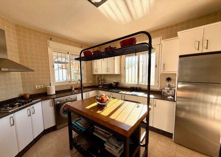 Image No.7-4 Bed Villa for sale