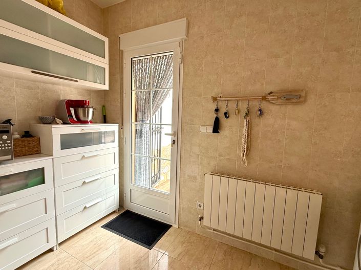 Image No.19-3 Bed Villa for sale