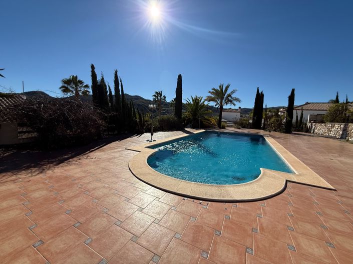 Image No.11-3 Bed Villa for sale