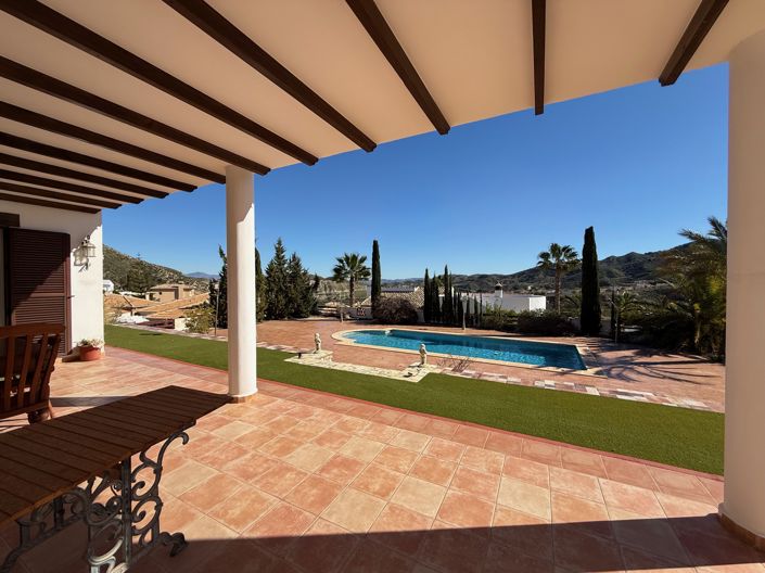 Image No.8-3 Bed Villa for sale