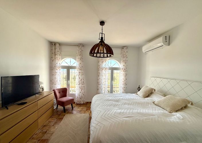 Image No.20-Maison de campagne de 4 chambres à vendre à Oria