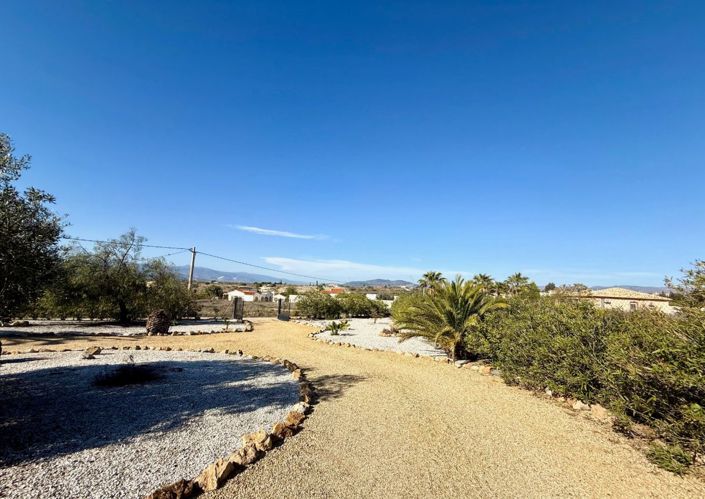 Image No.32-2 Bed Villa for sale