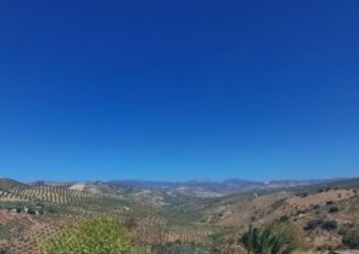 Image No.32-Maison de campagne de 6 chambres à vendre à Iznájar