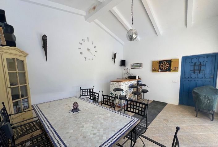 Image No.31-7 Bed Country House for sale