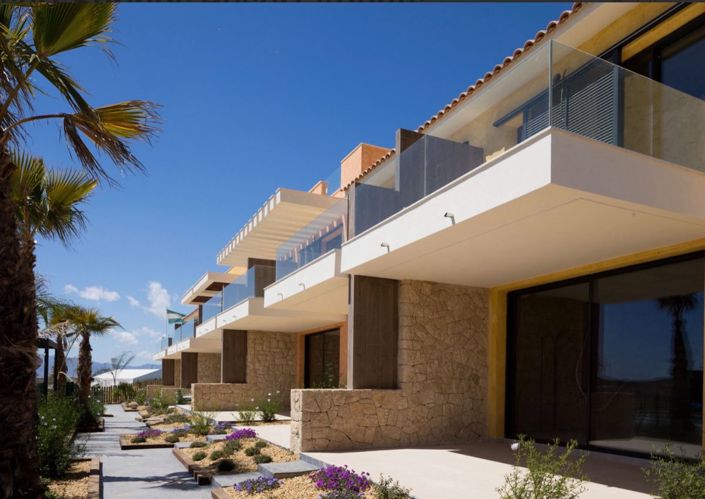 Image No.2-2 Bed Townhouse for sale