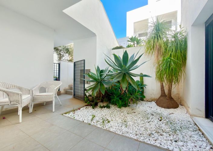 Image No.30-2 Bed Apartment for sale