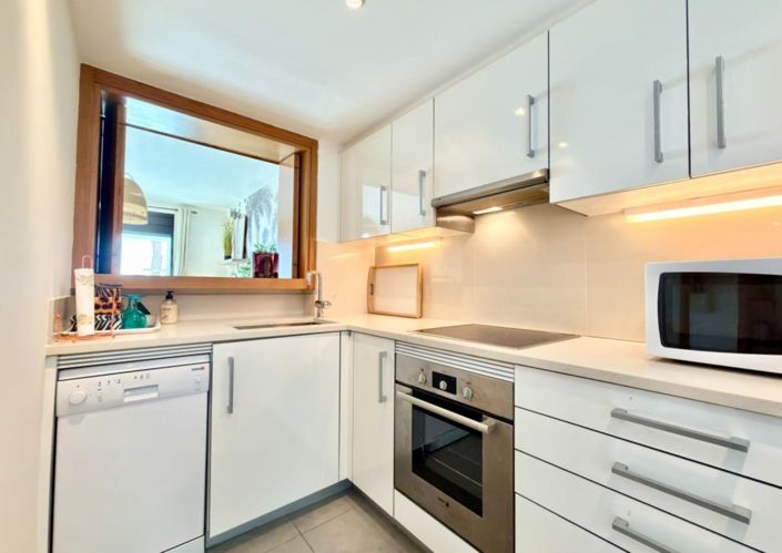 Image No.7-2 Bed Apartment for sale