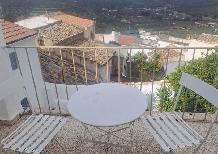 Image No.2-8 Bed Townhouse for sale