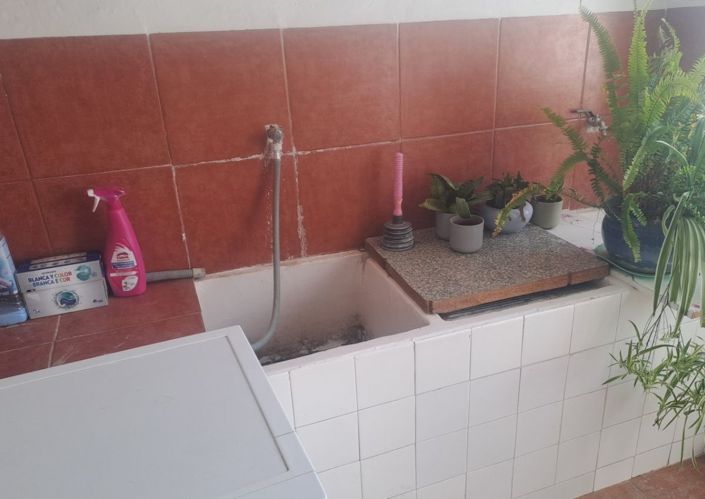 Image No.22-8 Bed Townhouse for sale