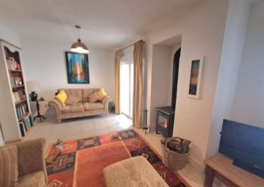 ee465bef6ffebeb672c563658c55beb706445