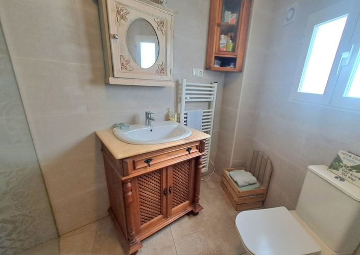 Image No.14-4 Bed Townhouse for sale