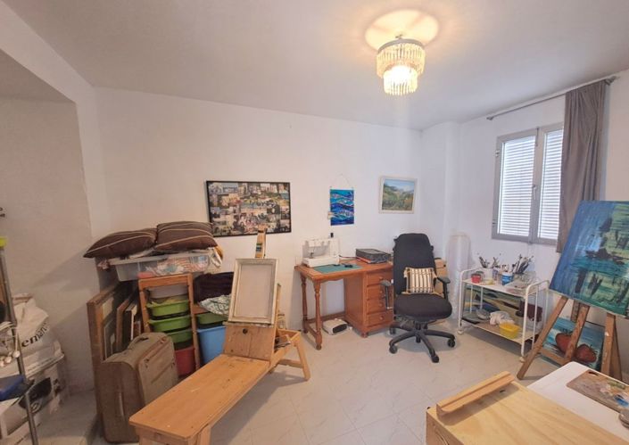 Image No.21-4 Bed Townhouse for sale