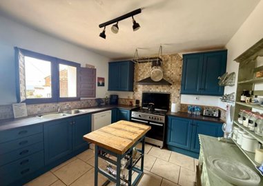 118ef17cd522046bfd1cef1b034cd6d137092