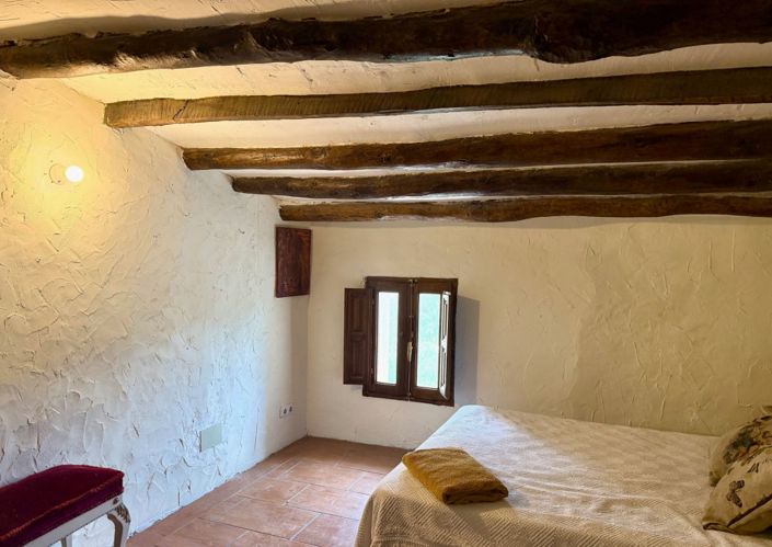 Image No.26-5 Bed Country House for sale