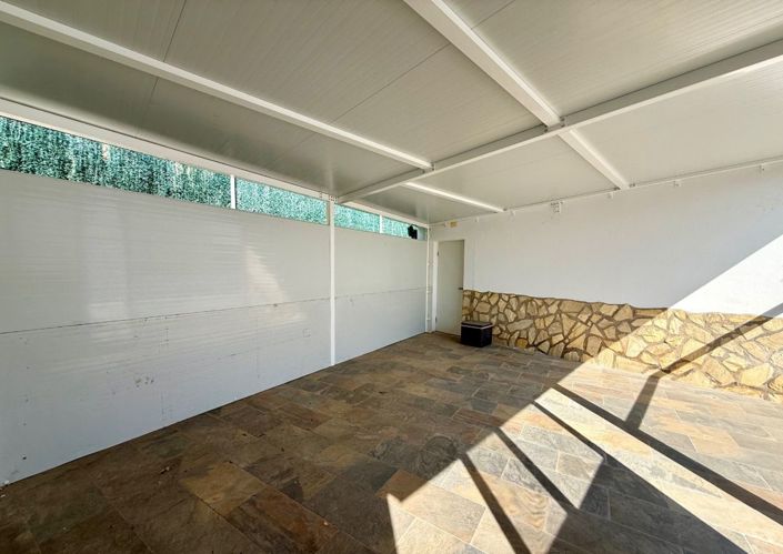 Image No.26-3 Bed Villa for sale