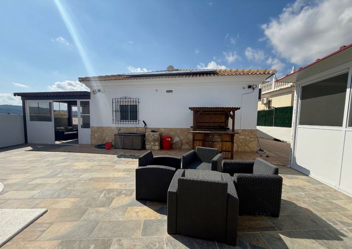 Image No.7-3 Bed Villa for sale