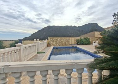 96f2e3a3ad080396b451a58bc9f6310689065