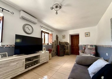 b1423de0bfeec97ce7cf0319e0fbf05c76102