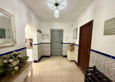 b1423de0bfeec97ce7cf0319e0fbf05c04075