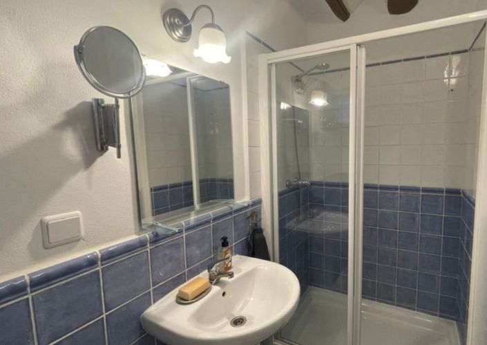 Image No.32-4 Bed Country House for sale