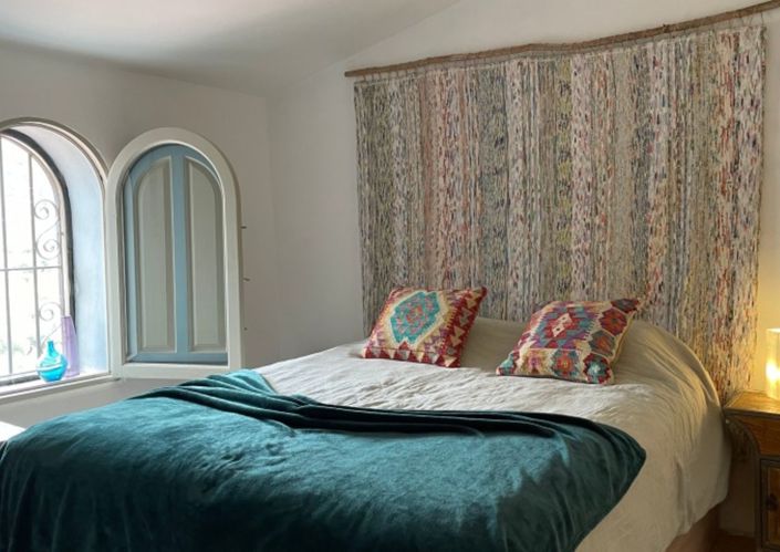 Image No.38-4 Bed Country House for sale