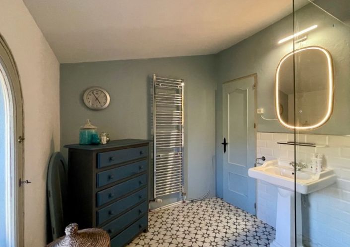 Image No.47-4 Bed Country House for sale