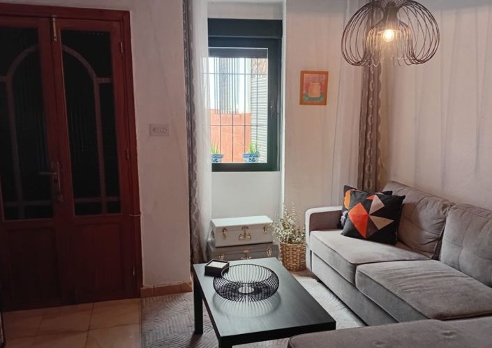 Image No.11-3 Bed Townhouse for sale