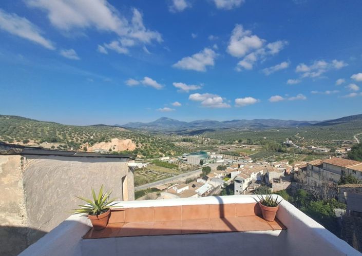 Image No.2-3 Bed Townhouse for sale