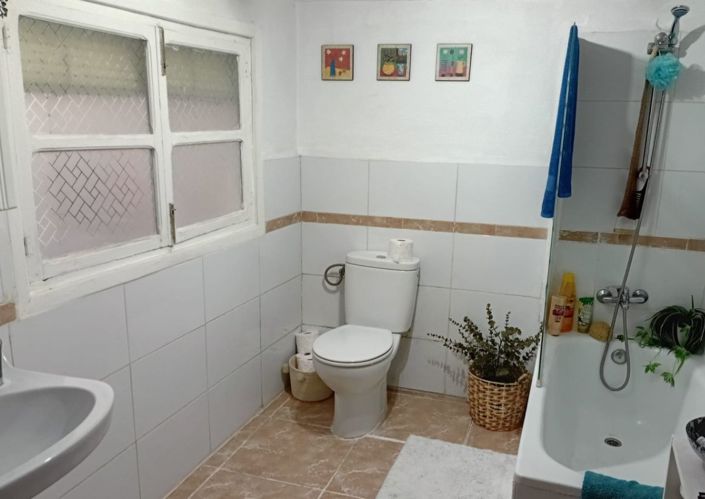 Image No.24-3 Bed Townhouse for sale