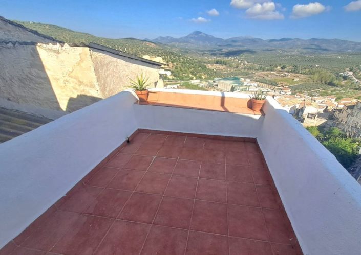 Image No.6-3 Bed Townhouse for sale