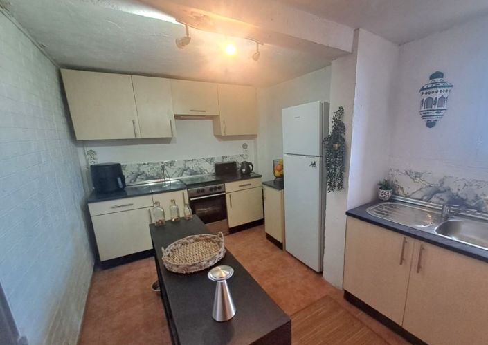 Image No.8-3 Bed Townhouse for sale